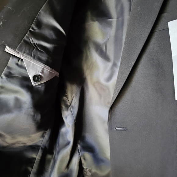 NWT Van Heusen Suit Jacket - Picture 2 of 3